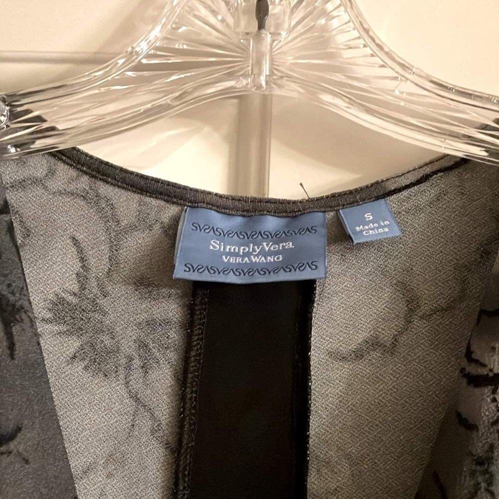 Simply Vera Women’s Sleeveless Dress - Picture 8 of 9